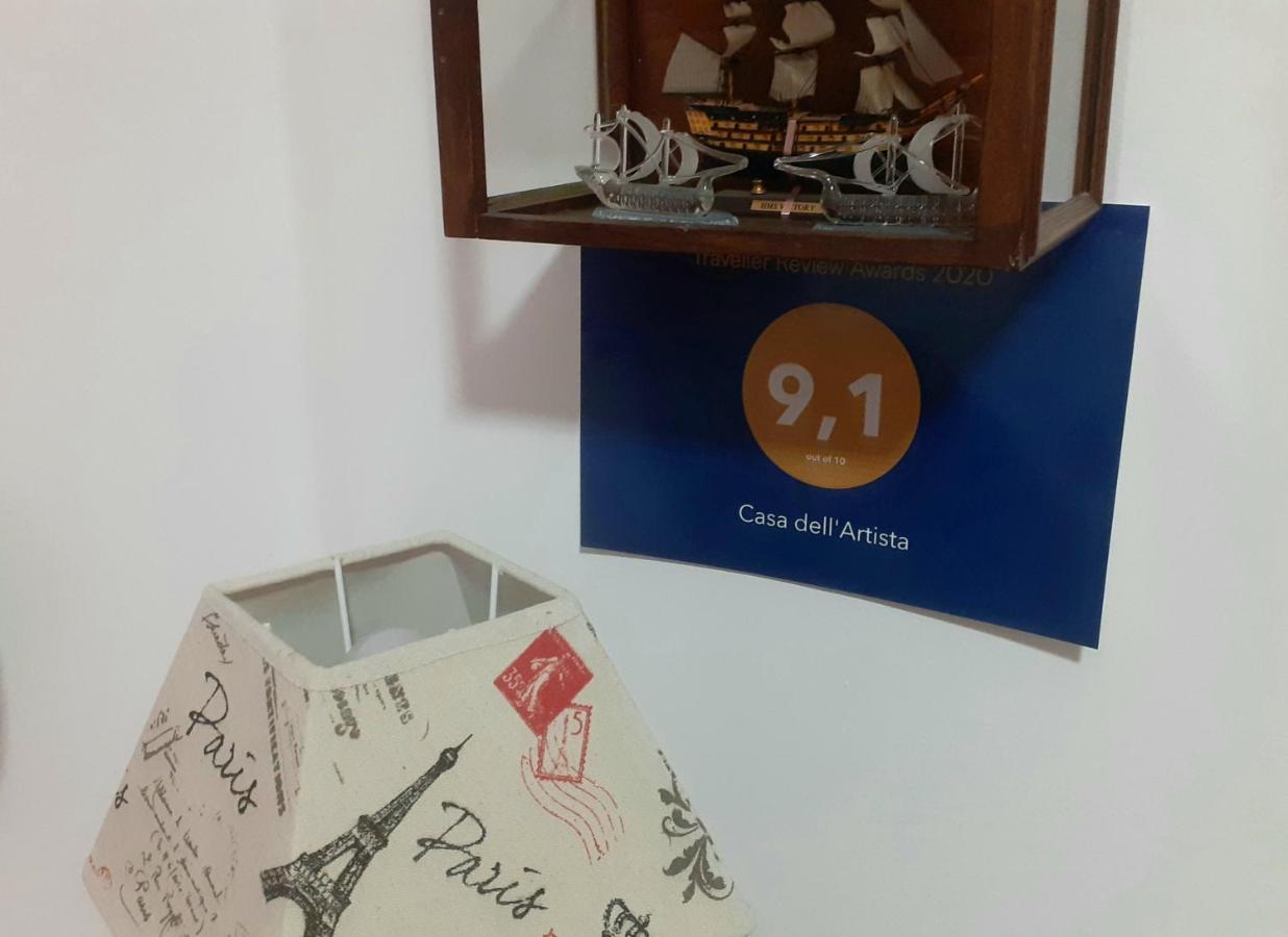 Casa Dell'Artista 1 Bed & Breakfast Salerno Luaran gambar